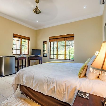 Country Lane Lodge White River Esterno foto